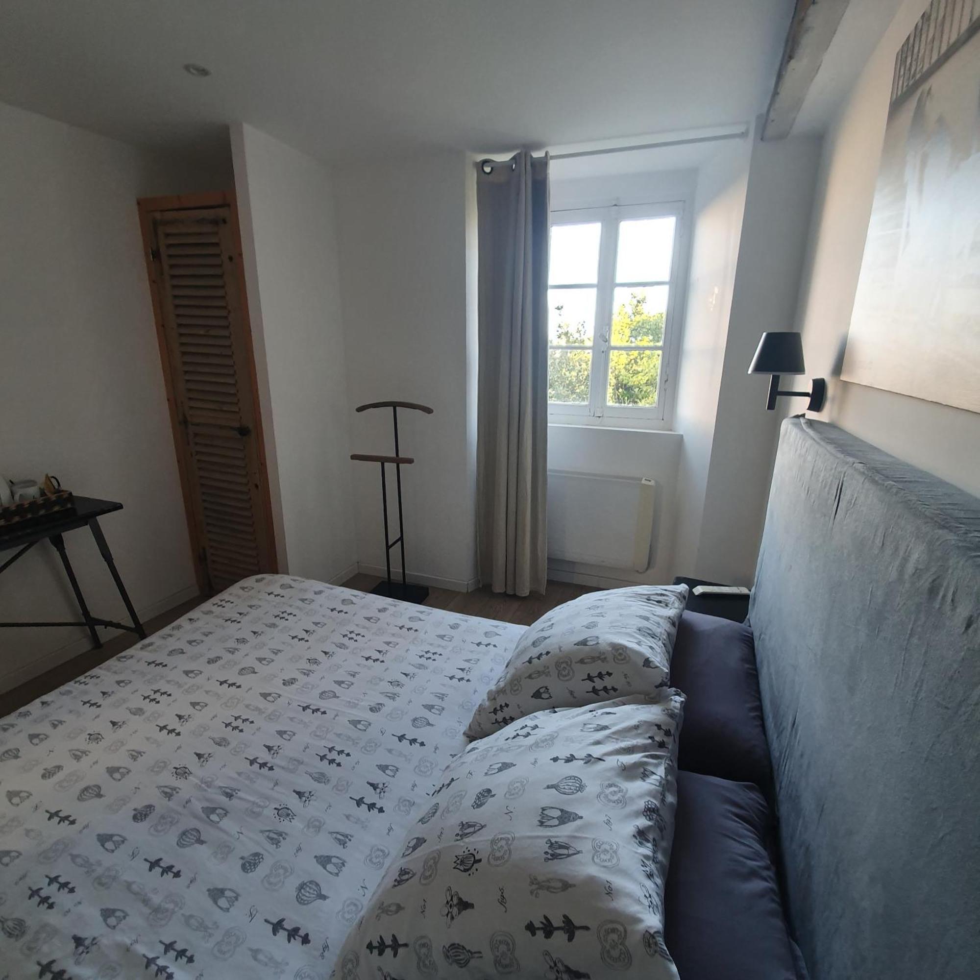 Le Mole Bed & Breakfast La Flotte Room photo